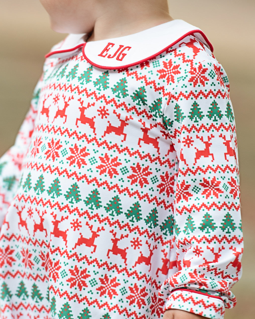 Red And Green Knit Holiday Print Bubble