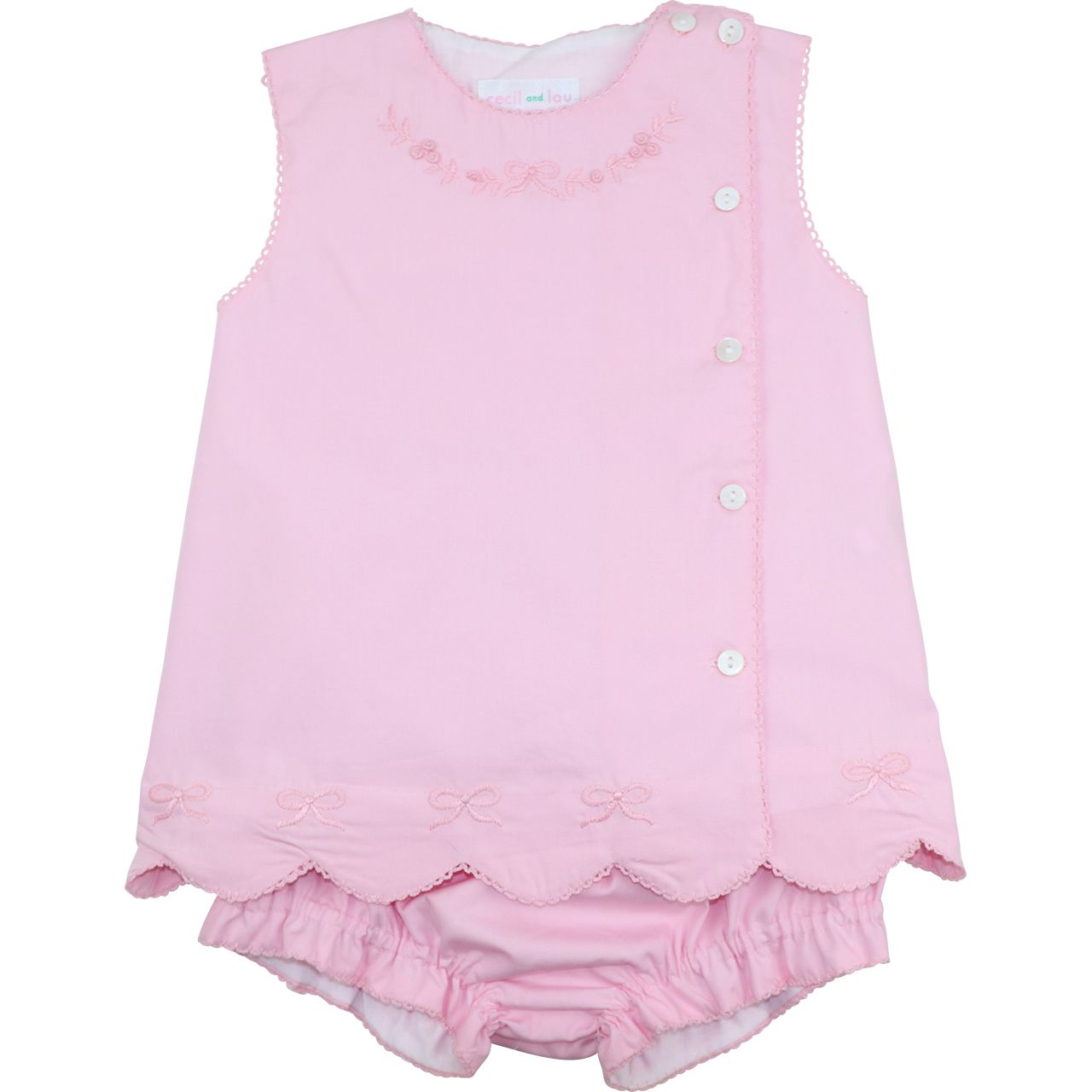 Embroidered Scalloped Diaper Set