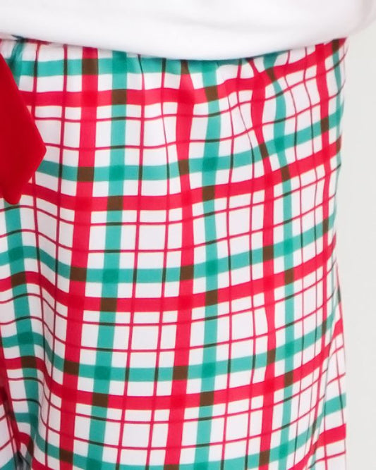 Plaid pattern with red, green, and white colors on a white background