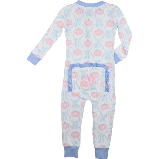 Girl zipper pajama with pink pumpkin pattern on a light blue background