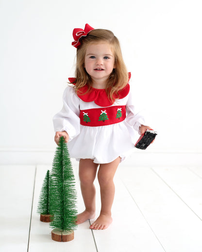 Honeycomb Embroidered Christmas Tree Scalloped Bubble